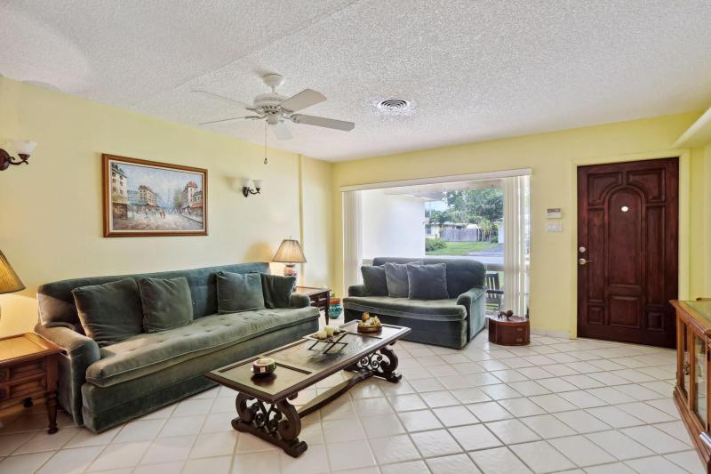  Single Family Homes Photo 30:  Plantation,  FL 33317