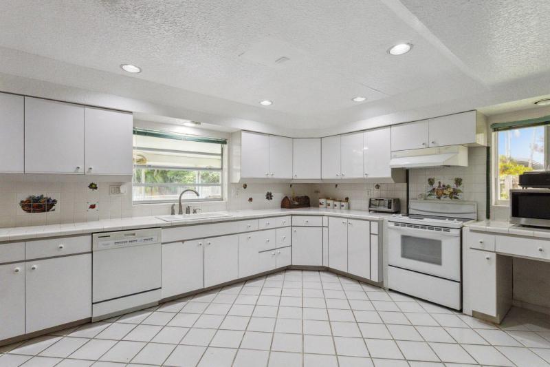  Single Family Homes Photo 9:  Plantation,  FL 33317