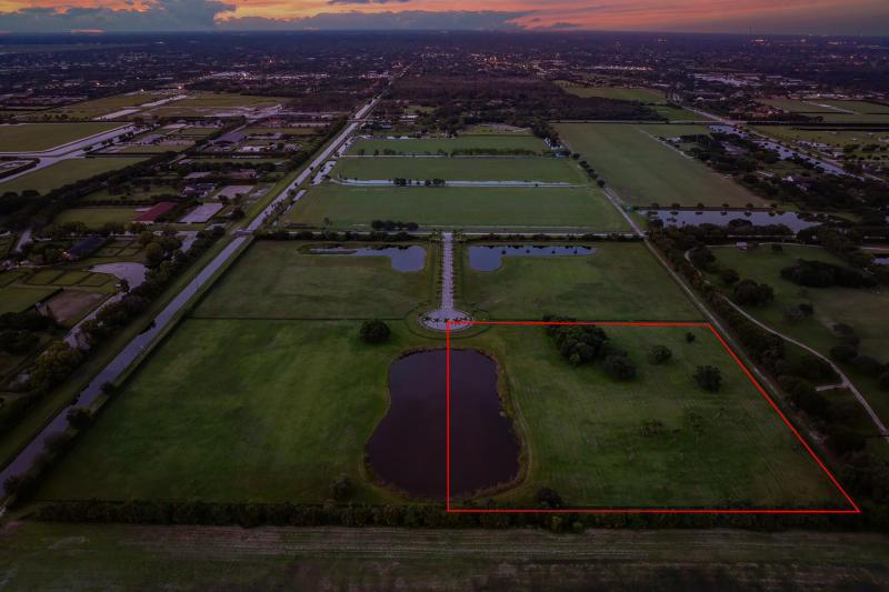  Commercial & Industrial Land Images 