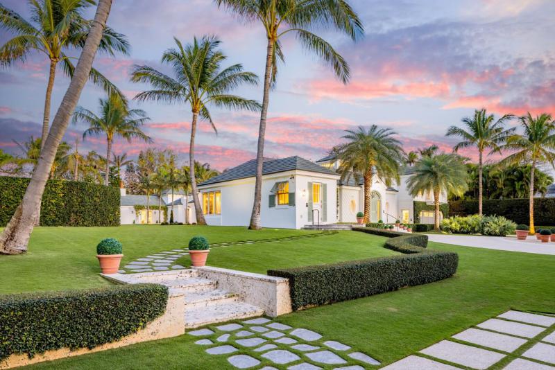  Single Family Homes Photo 3:  Palm Beach,  FL 33480