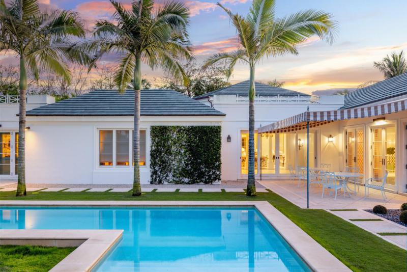  Single Family Homes Photo 8:  Palm Beach,  FL 33480