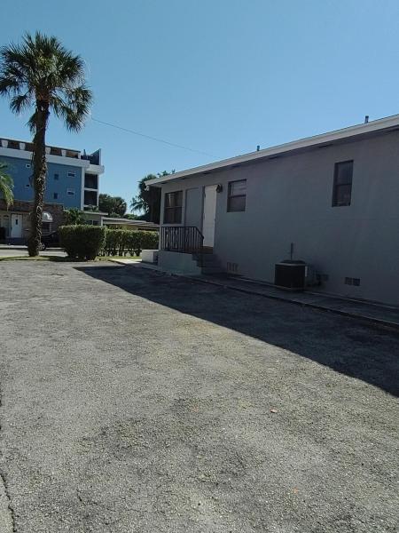 Duplex, Triplex and Fourplex Images