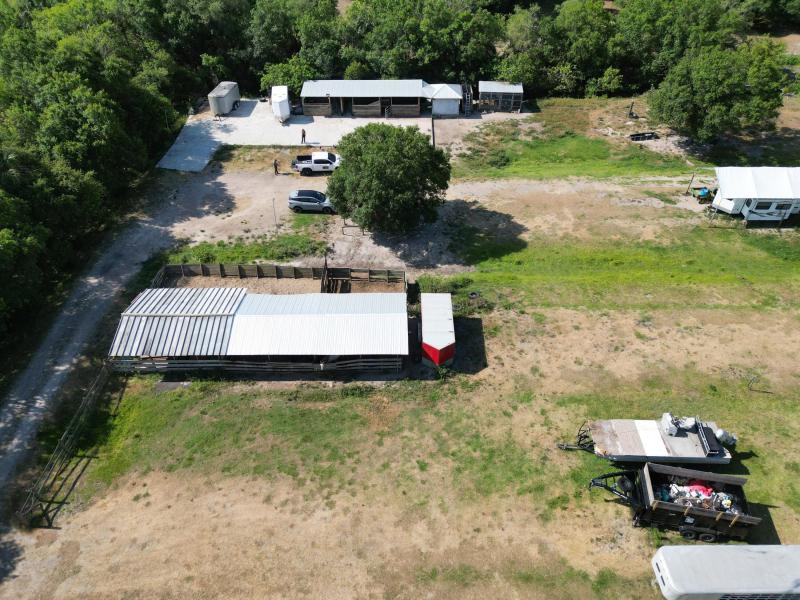  Commercial & Industrial Land Images 