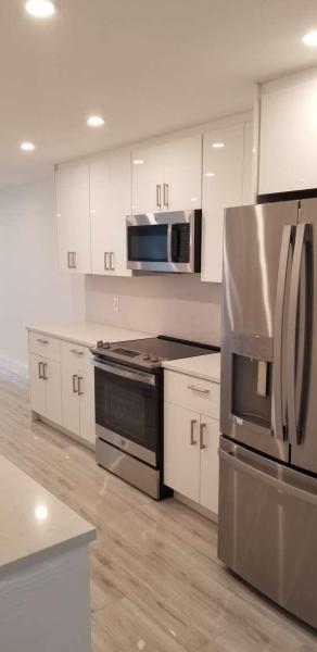  Condo & Townhome Photos