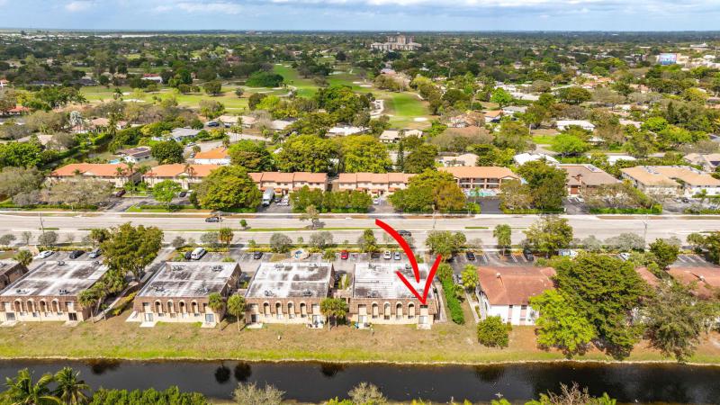  Condo & Townhome Photos