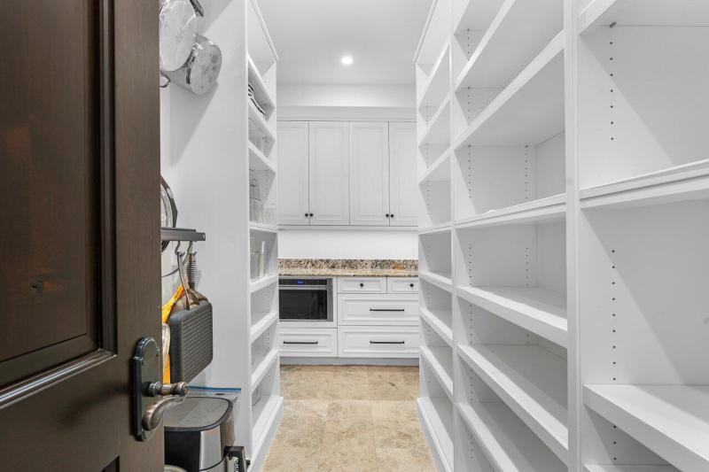  Single Family Homes Photo 12:  Stuart,  FL 34996