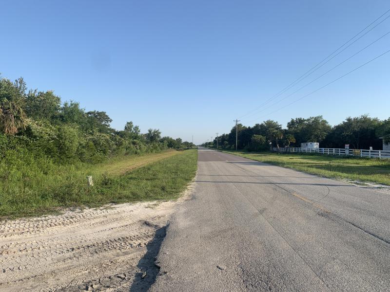  Commercial & Industrial Land Images 