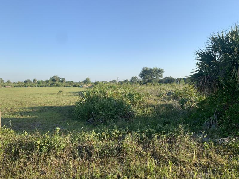  Commercial & Industrial Land Images 