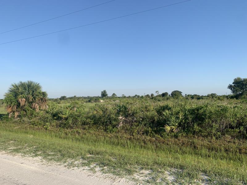  Commercial & Industrial Land Images 