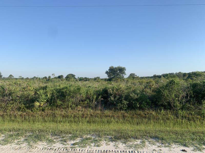  Commercial & Industrial Land Images 