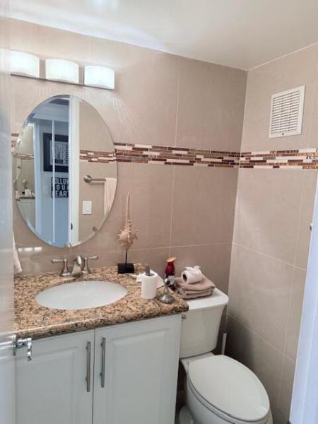  Condo & Townhome Photos