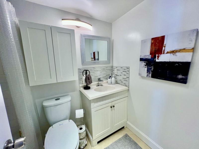  Condo & Townhome Photos