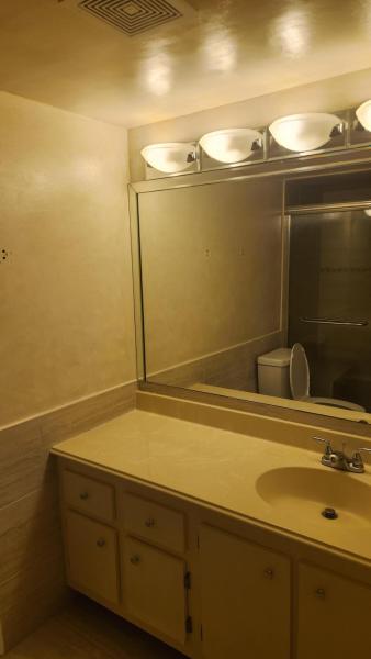  Condo & Townhome Photos