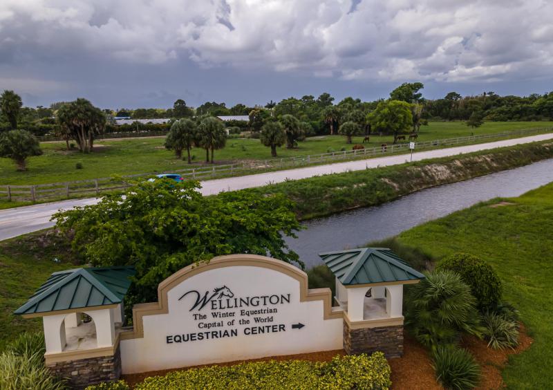  Commercial & Industrial Land Images 