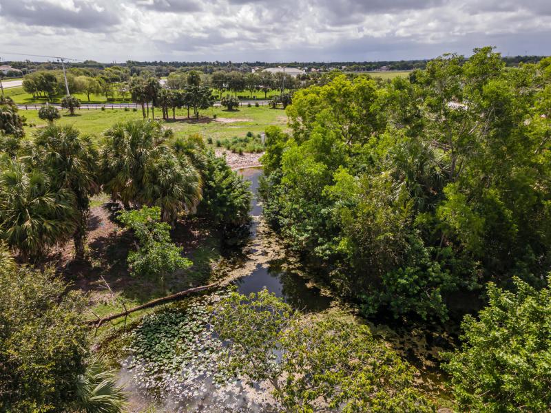  Commercial & Industrial Land Images 