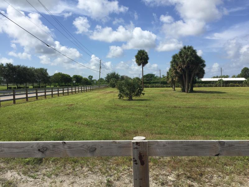  Commercial & Industrial Land Images 