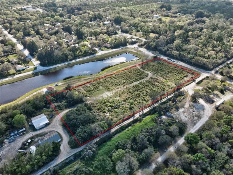  Commercial & Industrial Land Images 