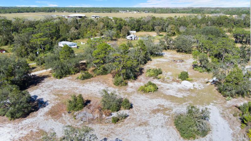  Commercial & Industrial Land Images 