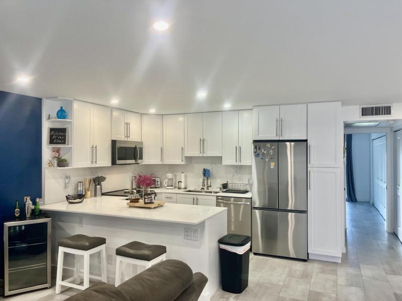  Condo & Townhome Photos