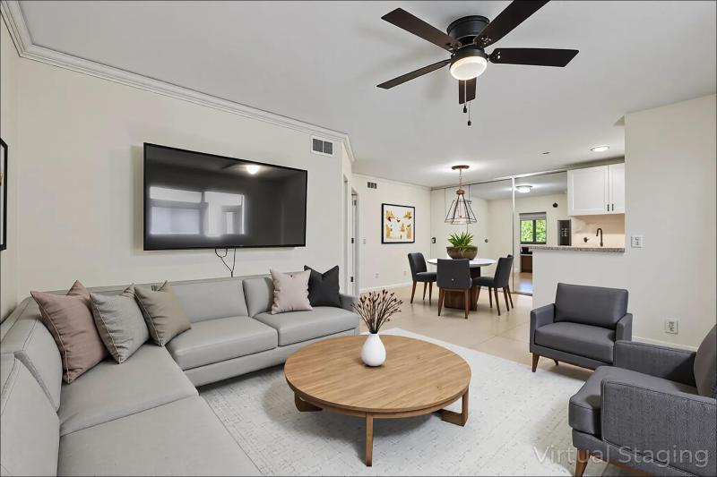  Condo & Townhome Photos