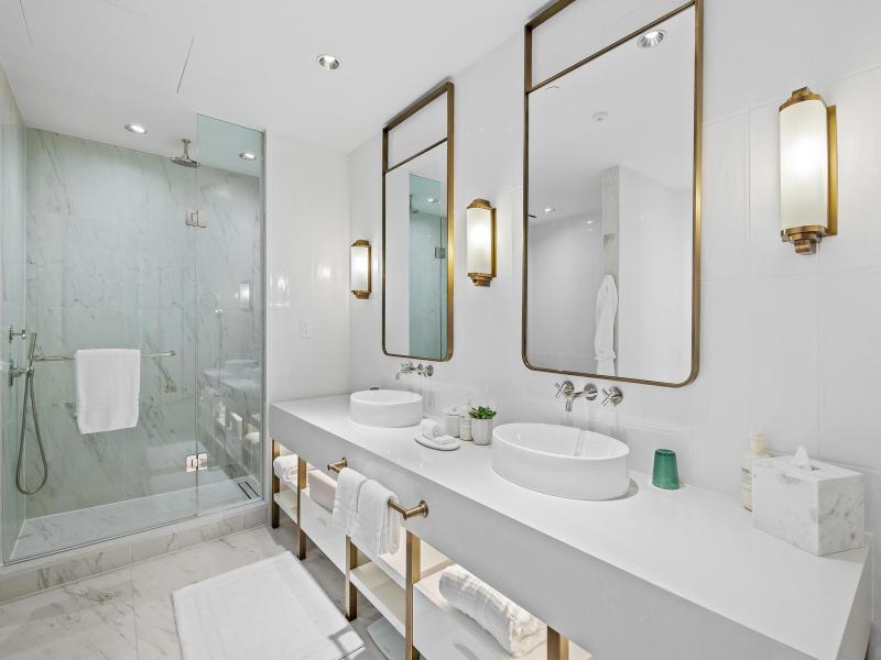  Condo & Townhome Photos