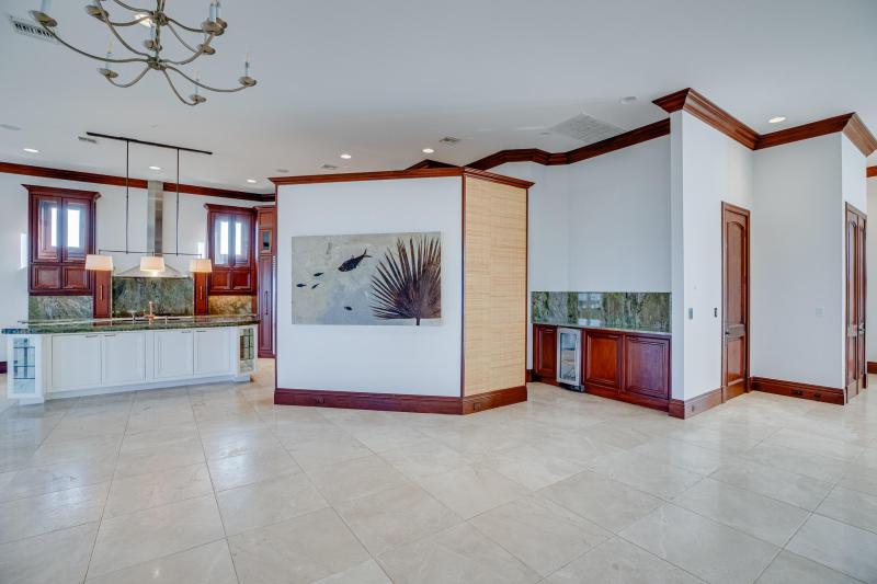  Single Family Homes Photo 15:  Hutchinson Island,  FL 34949