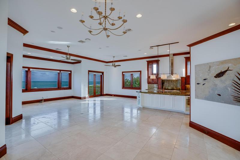  Single Family Homes Photo 16:  Hutchinson Island,  FL 34949