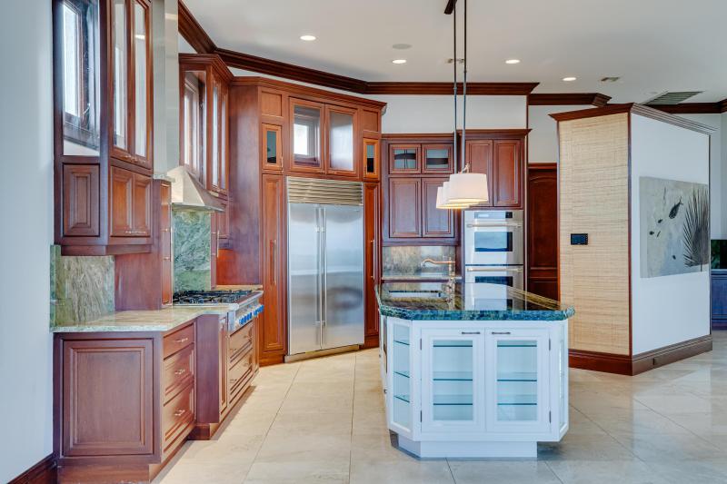  Single Family Homes Photo 19:  Hutchinson Island,  FL 34949