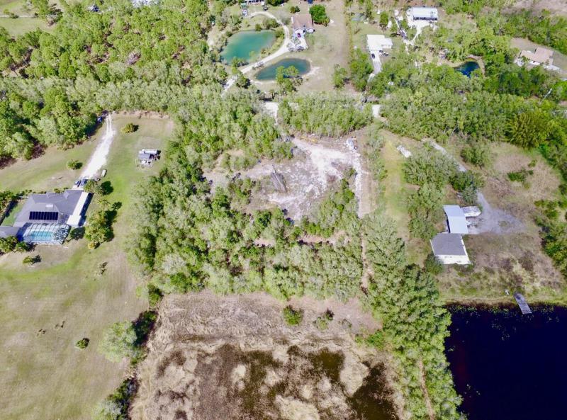  Commercial & Industrial Land Images 