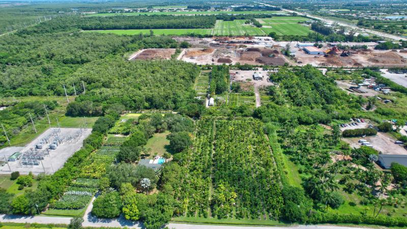  Commercial & Industrial Land Images 