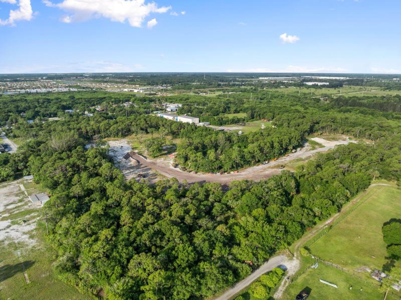 Commercial & Industrial Land Images 