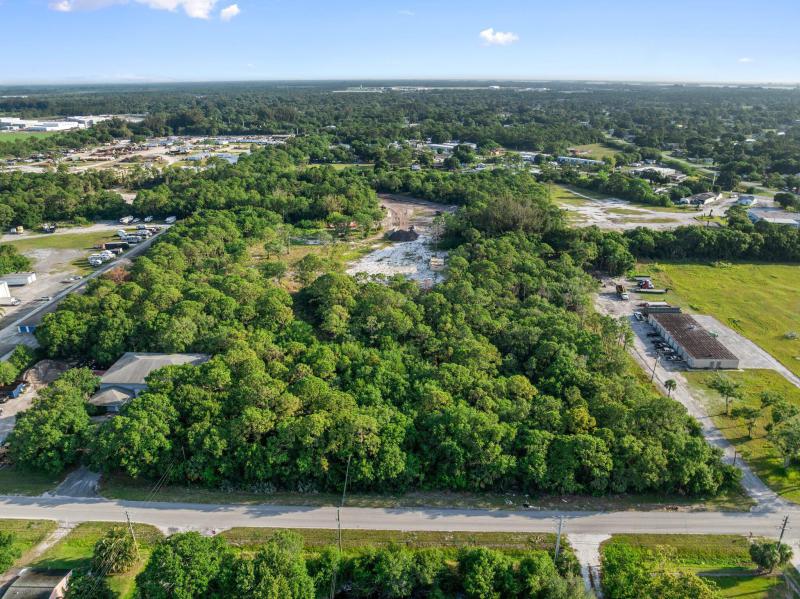  Commercial & Industrial Land Images 