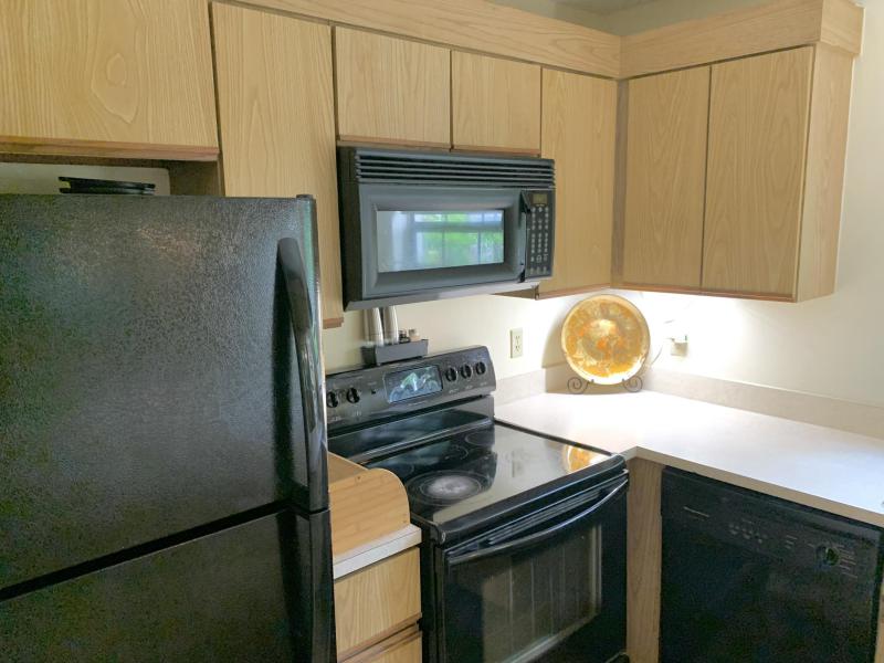  Condo & Townhome Photos