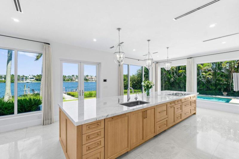  Single Family Homes Photo 20:  Manalapan,  FL 33462