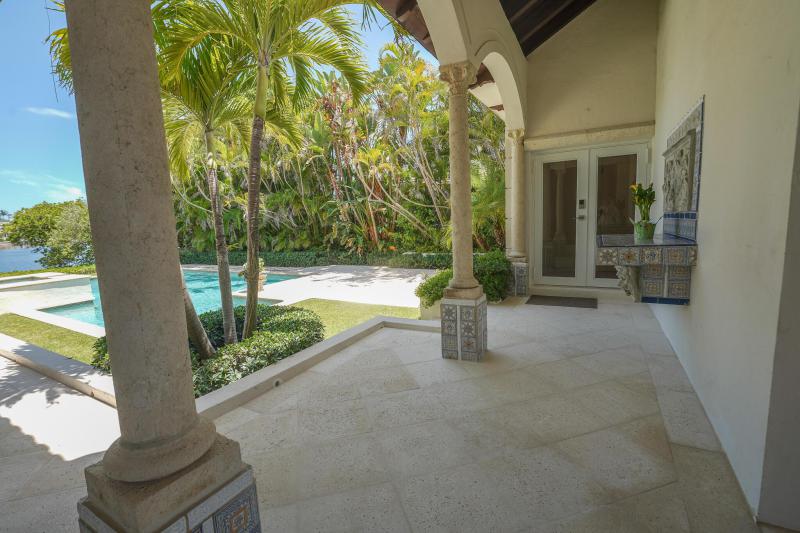  Single Family Homes Photo 50:  Manalapan,  FL 33462