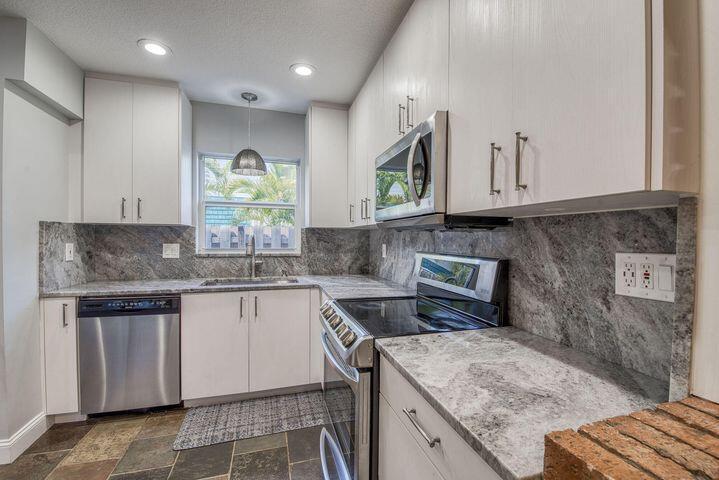 Duplex, Triplex and Fourplex Images