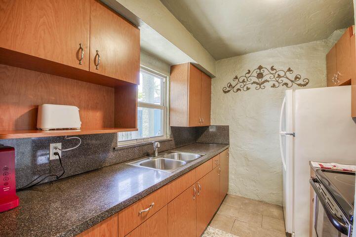 Duplex, Triplex and Fourplex Images