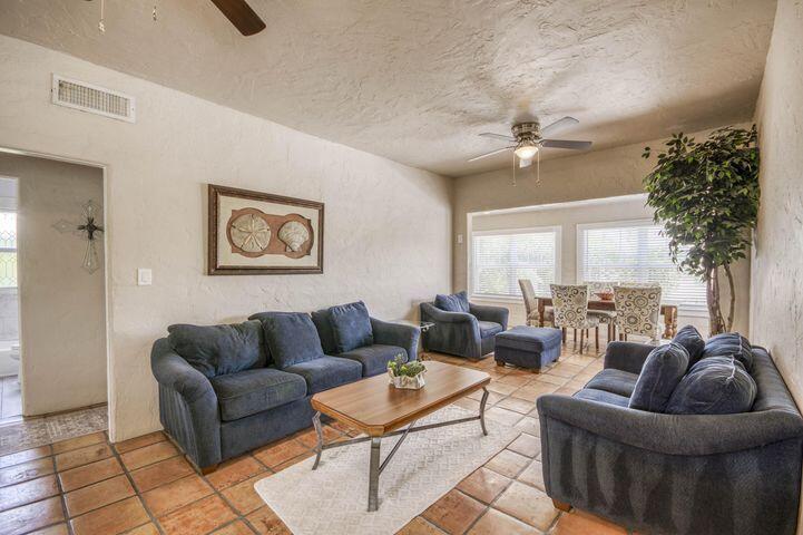 Duplex, Triplex and Fourplex Images