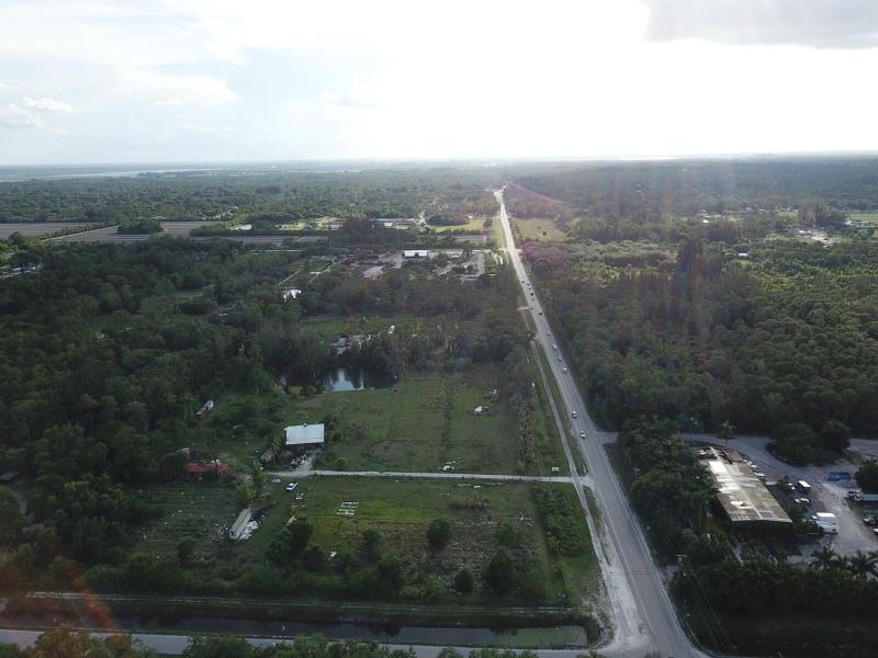  Commercial & Industrial Land Images 