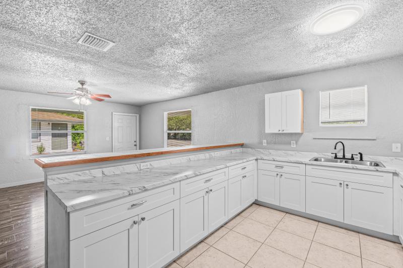 Duplex, Triplex and Fourplex Images