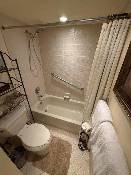  Condo & Townhome Photos