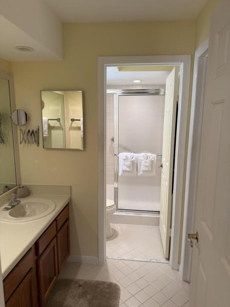  Condo & Townhome Photos