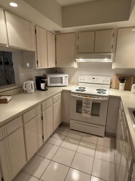  Condo & Townhome Photos