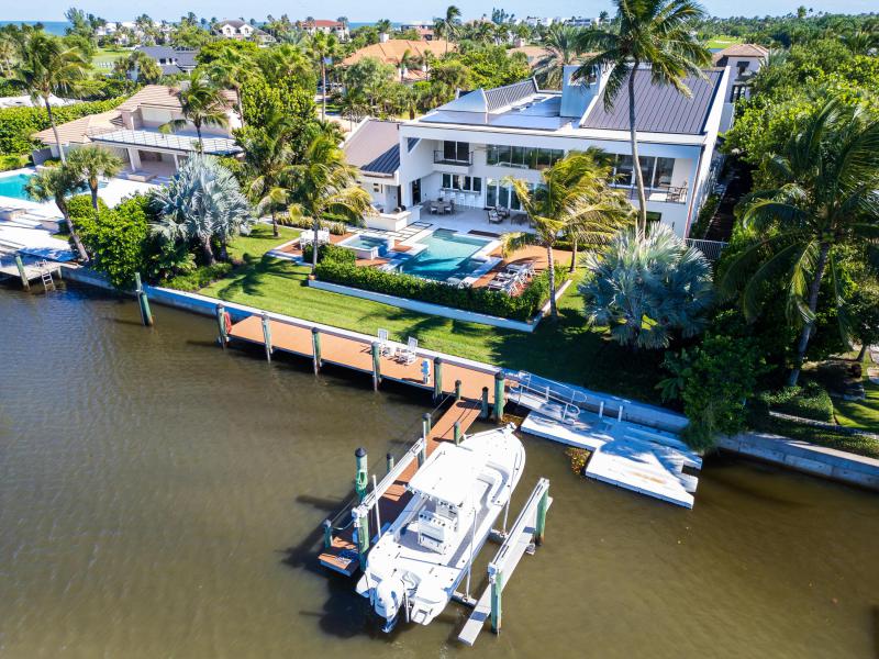  Single Family Homes Photo 6:  Stuart,  FL 34996