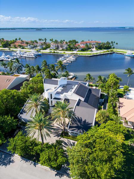  Single Family Homes Photo 7:  Stuart,  FL 34996