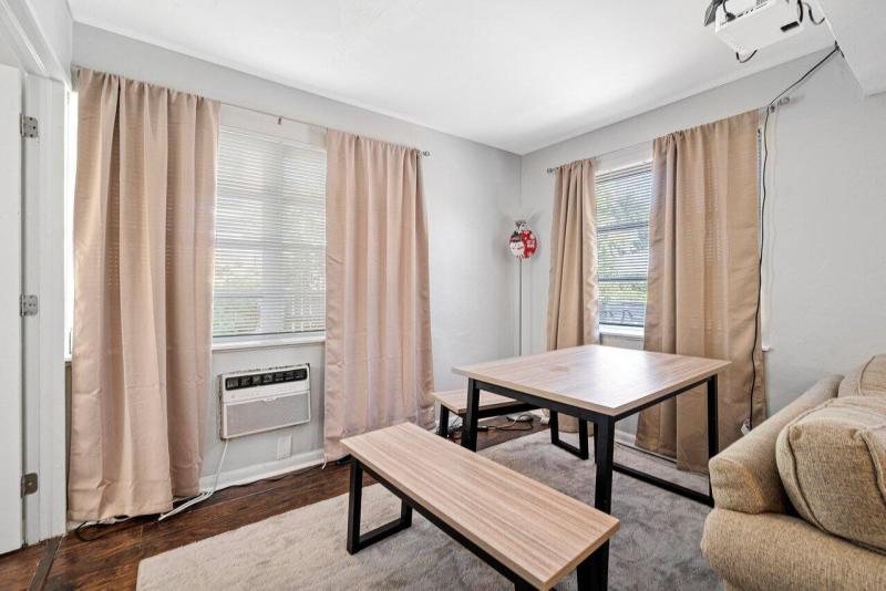 Duplex, Triplex and Fourplex Images