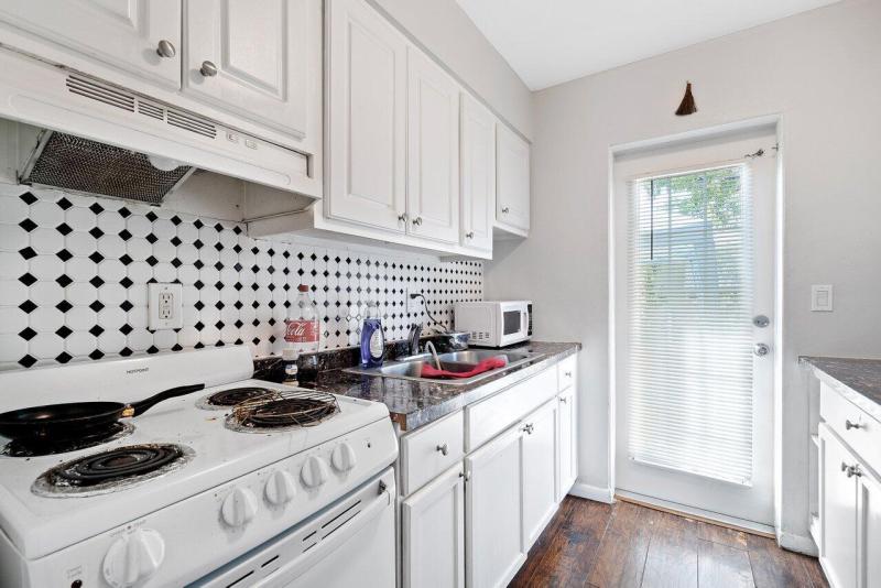 Duplex, Triplex and Fourplex Images