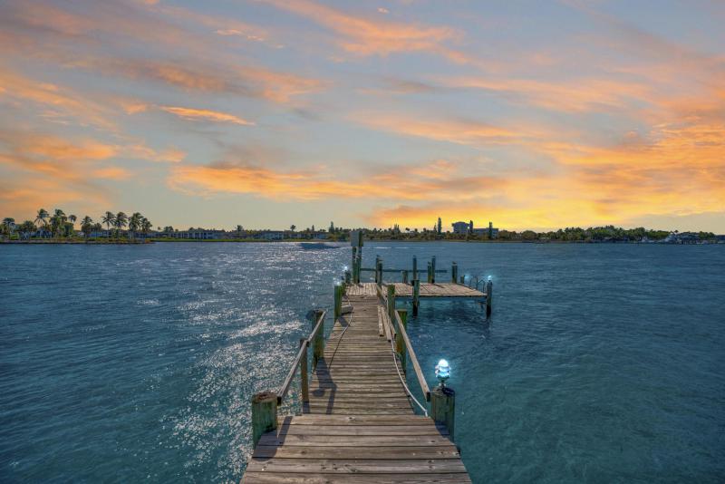 Duplex, Triplex and Fourplex Images