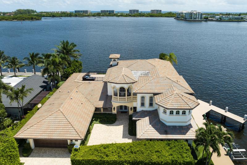  Single Family Homes Photo 21:  Lake Worth Beach,  FL 33460