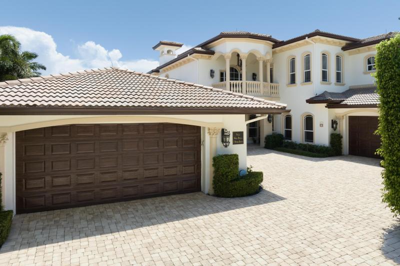  Single Family Homes Photo 28:  Lake Worth Beach,  FL 33460